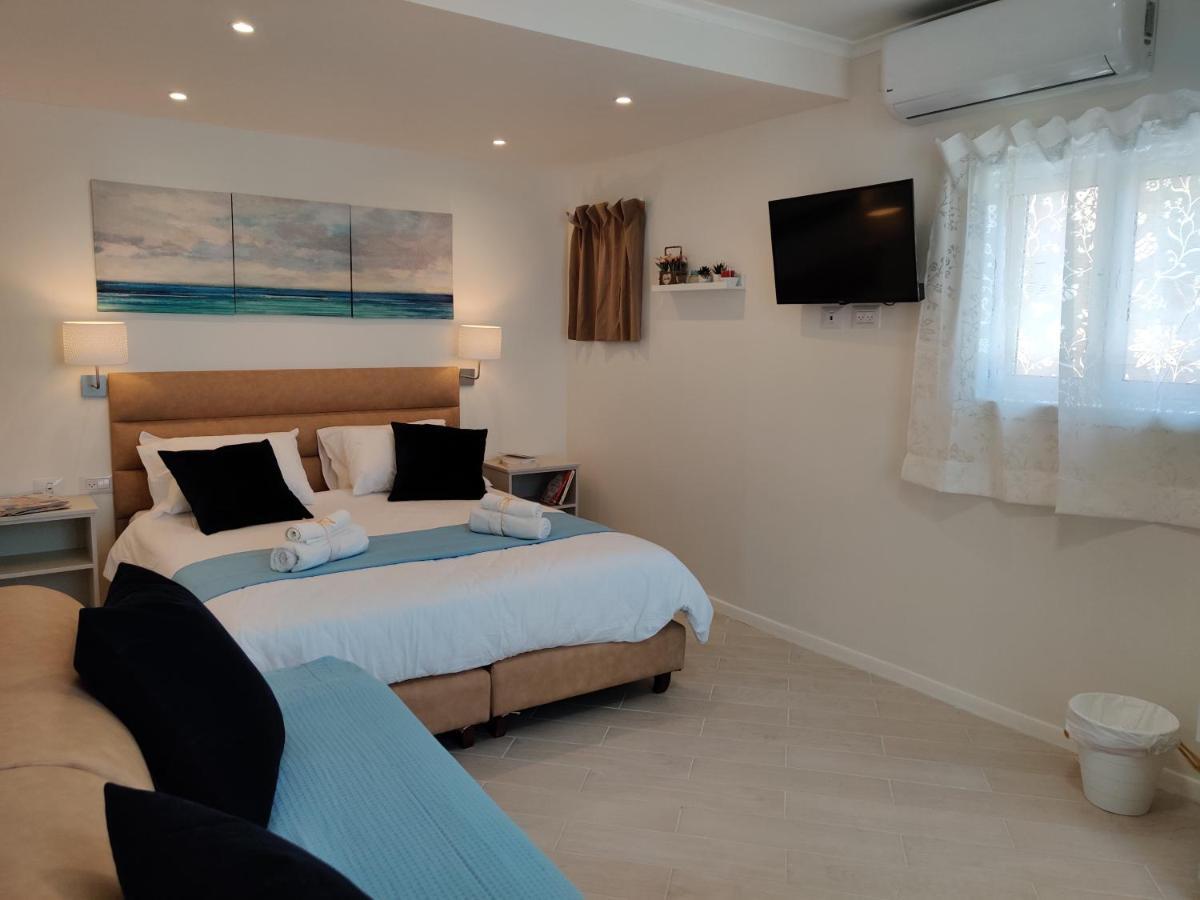 Migdal Luxury Suites Netanya J29 Eksteriør billede