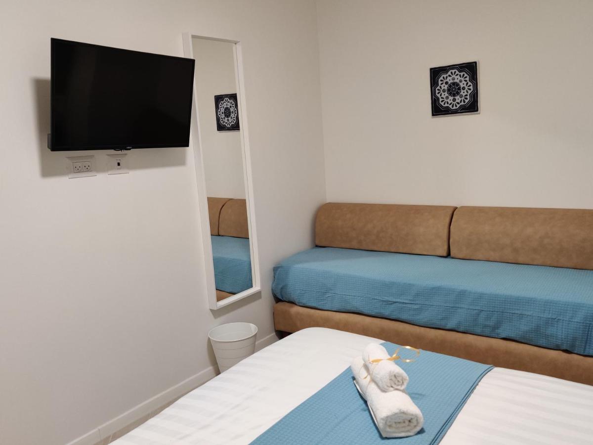Migdal Luxury Suites Netanya J29 Eksteriør billede