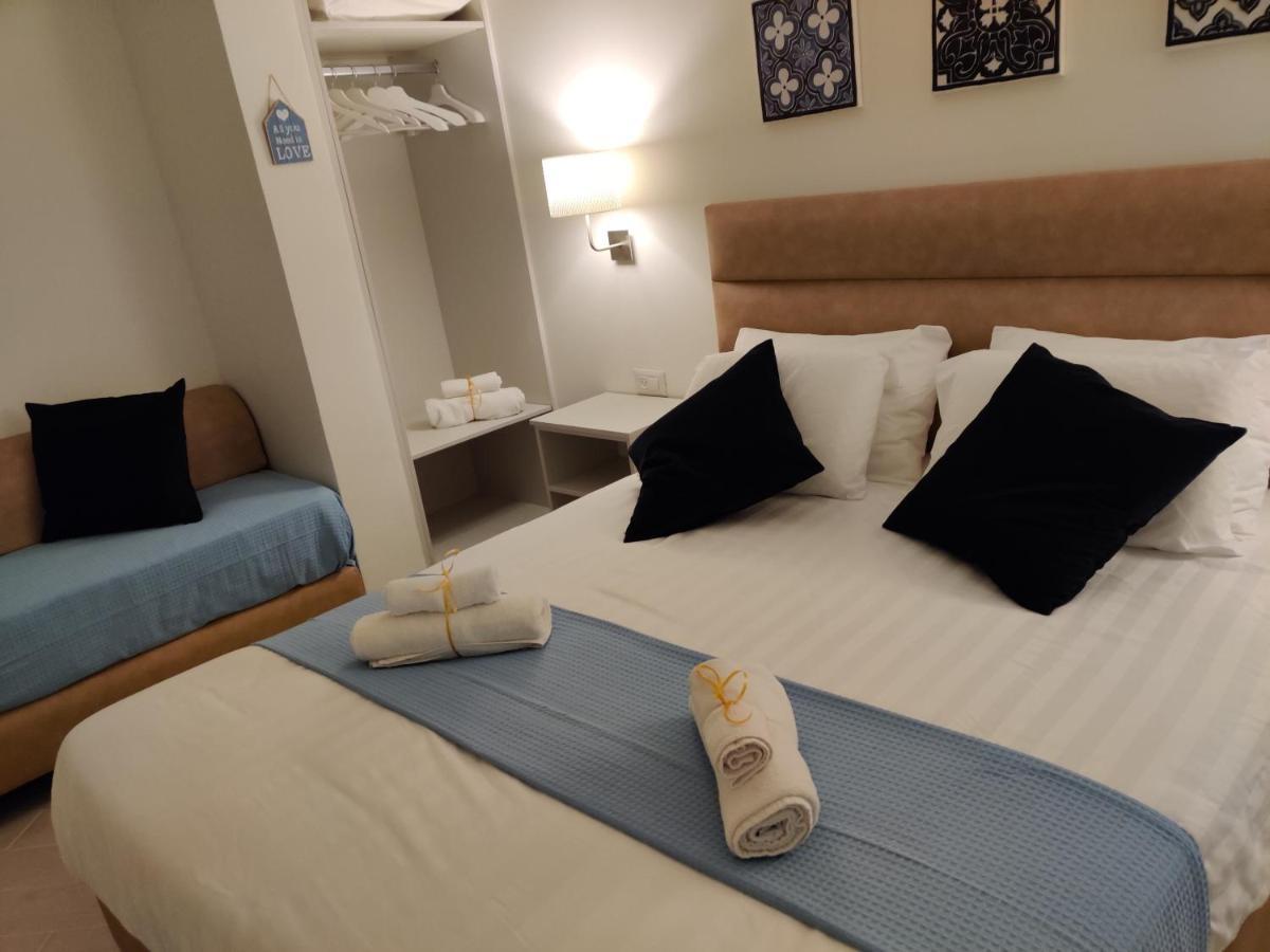 Migdal Luxury Suites Netanya J29 Eksteriør billede