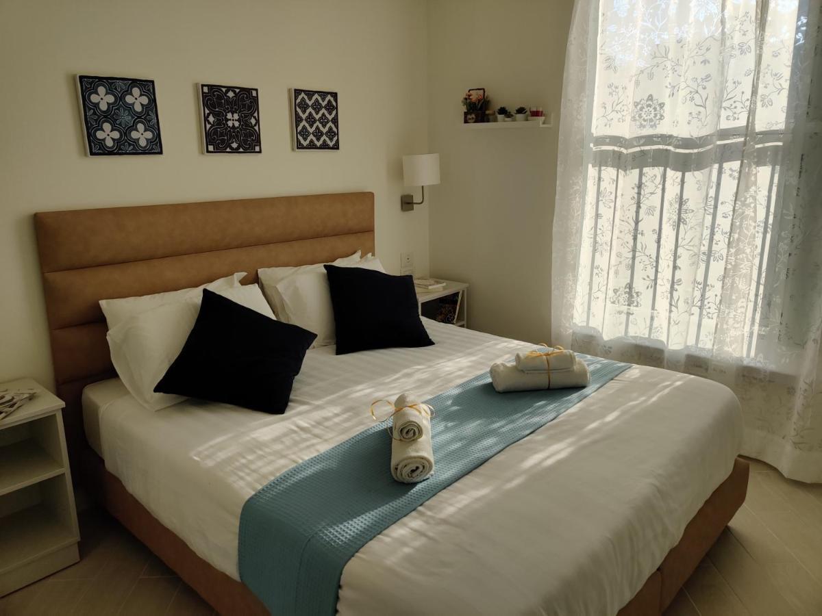 Migdal Luxury Suites Netanya J29 Eksteriør billede