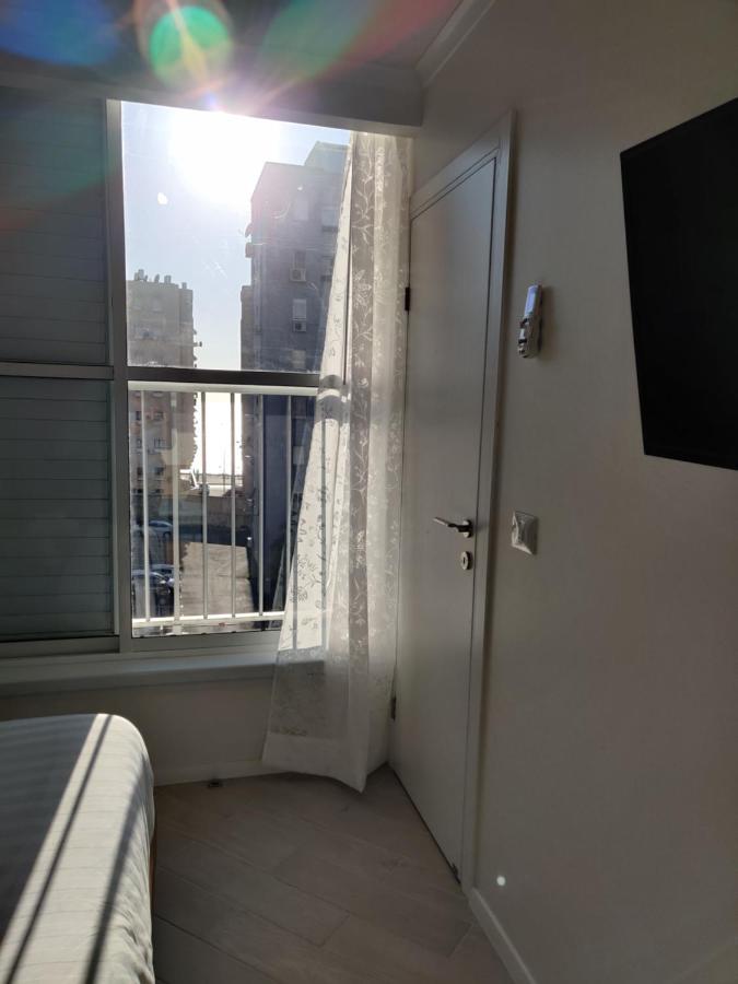 Migdal Luxury Suites Netanya J29 Eksteriør billede