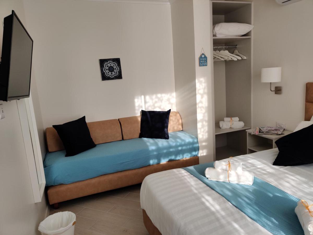 Migdal Luxury Suites Netanya J29 Eksteriør billede